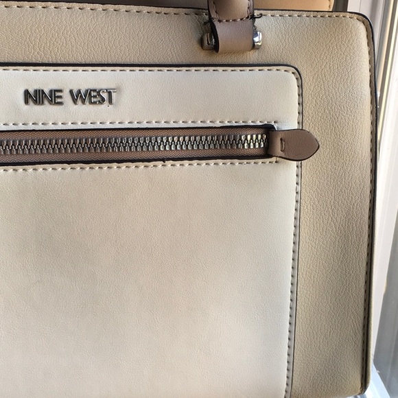 Nine West.Satchel Purse with crossbody strap - Picture 2 of 9